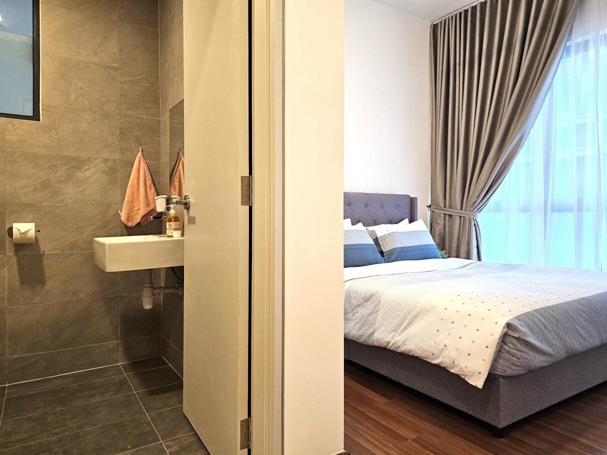 Apartment Stylish Sunsuria Forum 5mins To Sccc 6pax