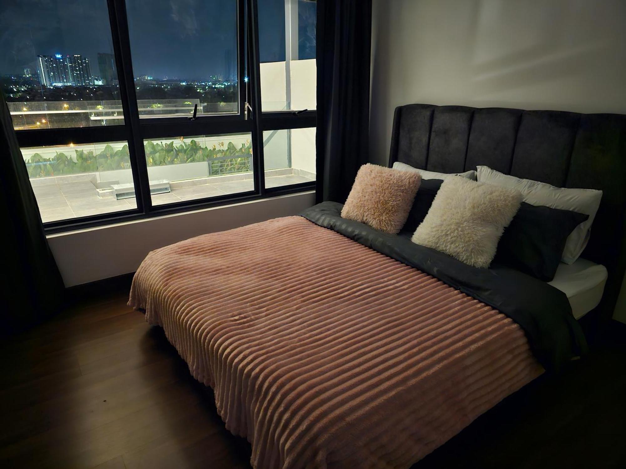 Stylish Sunsuria Forum 5mins To Sccc 6pax * Shah Alam